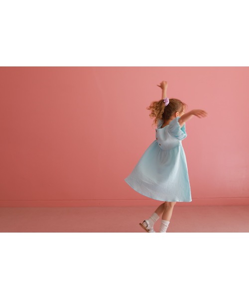 StompStamp（ストンプスタンプ）の「KIDSダブルガーゼワンピース【AJUGA.original】（ワンピース・キッズ・サックスブルー/ピンク・80ｃｍ/90cm/110cm/100cm/120cm/130cm）」の8枚目の写真