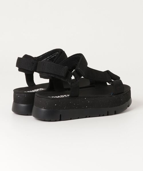 CAMPER（カンペール）の「[カンペール] ORUGA UP / サンダル（サンダル・レディース・ブラック・25.0cm/24.0cm/23.5cm/23.0cm/22.0cm）」の7枚目の写真