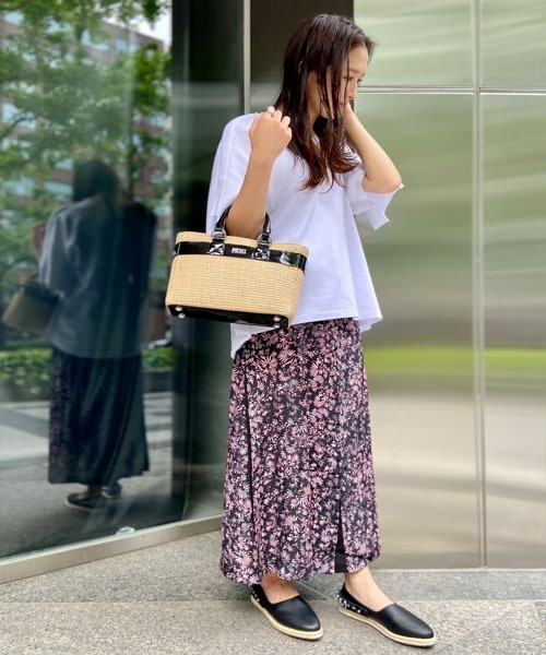 DIESEL（ディーゼル）の「レディース ニット 半袖 クルーネック ルーズフィット（ニット/セーター・レディース・ホワイト/ネイビー・SMALL/MEDIUM/LARGE/X-SMALL）」の15枚目の写真