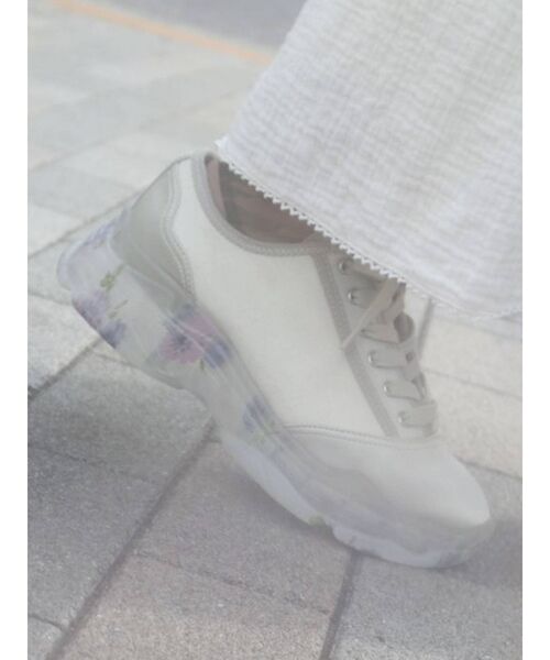 merry jenny(メリージェニー)の「floral sneaker(スニーカー・レディース・ブラック/アイボリー/ピンク・MEDIUM/LARGE)」の16枚目の写真