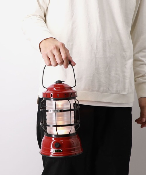BAREBONES（ベアボーンズ）の「BAREBONES FOREST LANTERN ベアボーンズ フォレストランタン LED 照明（照明・レディース・ブロンズ/レッド・FREE）」の12枚目の写真