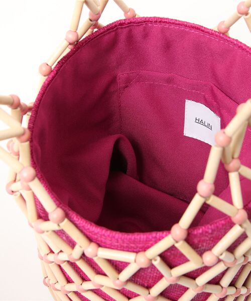 HALIN（ハリン）の「【HALIN】ｳｯﾄﾞﾋﾞｰｽﾞBAG（かごバッグ・レディース・ピンク・FREE）」の4枚目の写真