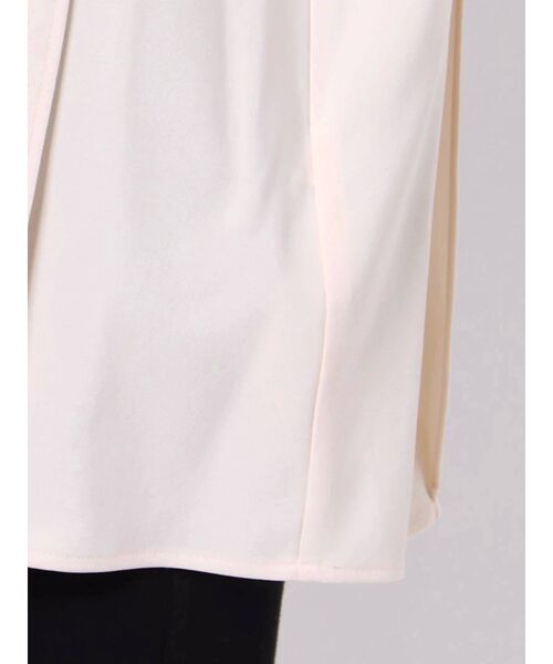 LAGUNAMOON（ラグナムーン）の「ショルダータックボリュームスリーブブラウス（シャツ/ブラウス・レディース・アイボリー/グリーン系その他/モカ・FREE）」の6枚目の写真