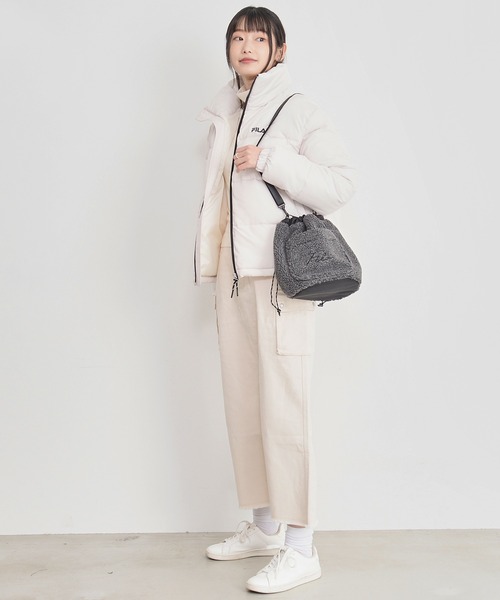 FILA（フィラ）の「【FILA/フィラ】筆記体刺繍 ボアフリース 巾着バッグ/ショルダーバッグ（ショルダーバッグ・レディース・チャコールグレー/ベージュ/ブラウン/スモークピンク・FREE）」の18枚目の写真