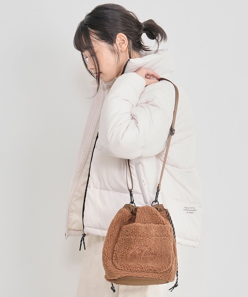 FILA（フィラ）の「【FILA/フィラ】筆記体刺繍 ボアフリース 巾着バッグ/ショルダーバッグ（ショルダーバッグ・レディース・チャコールグレー/ベージュ/ブラウン/スモークピンク・FREE）」の21枚目の写真