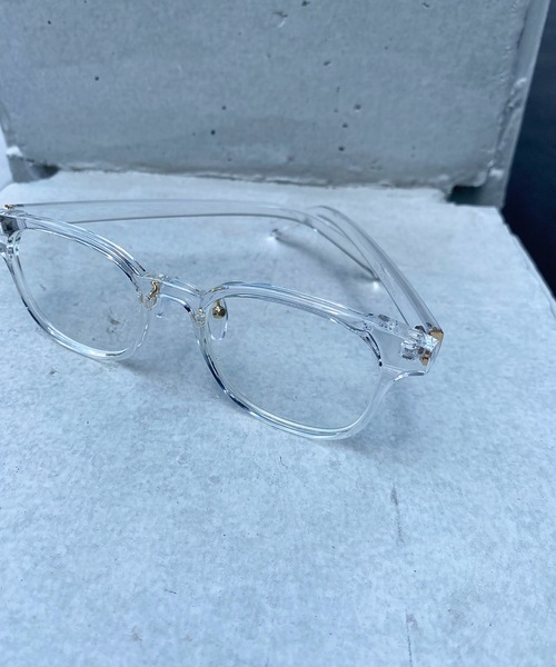 StyleSea（スタイルシー）の「ワイドフレームカラーレンズアイウェア（サングラス・レディース・クリア/グレイッシュベージュ/キャメル/ブラック・FREE）」の11枚目の写真