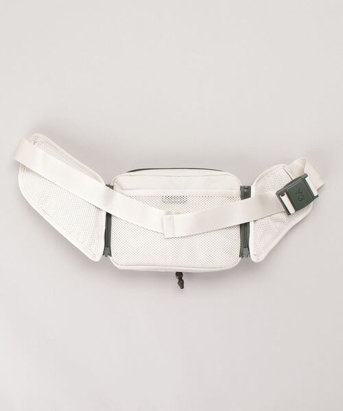 Y-3（ワイスリー）の「Y-3 SLING BAG（ボディバッグ/ウエストポーチ・メンズ・ブラウン系その他・ONE SIZE）」の2枚目の写真