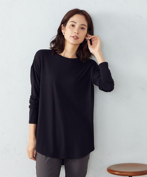 COMME CA ISM（コムサイズム）の「スリット　ロングＴシャツ（Tシャツ/カットソー・レディース・ホワイト/ライトグレー/ブラック・MEDIUM/LARGE）」の3枚目の写真
