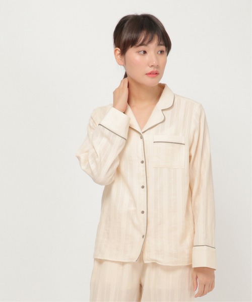 ikka(イッカ)の「パイピングシャツ(ルームウェア/パジャマ・レディース・ライトパープル/ライトベージュ・M/L)」の3枚目の写真