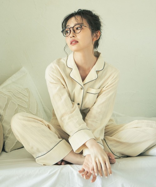 ikka(イッカ)の「パイピングシャツ(ルームウェア/パジャマ・レディース・ライトパープル/ライトベージュ・M/L)」の21枚目の写真