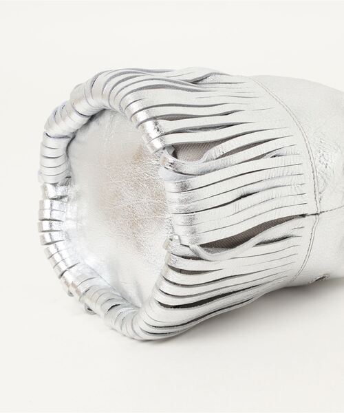 NOMADIS（ノマディス）の「NOMADIS BALLON（ショルダーバッグ・レディース・シルバー・FREE）」の5枚目の写真