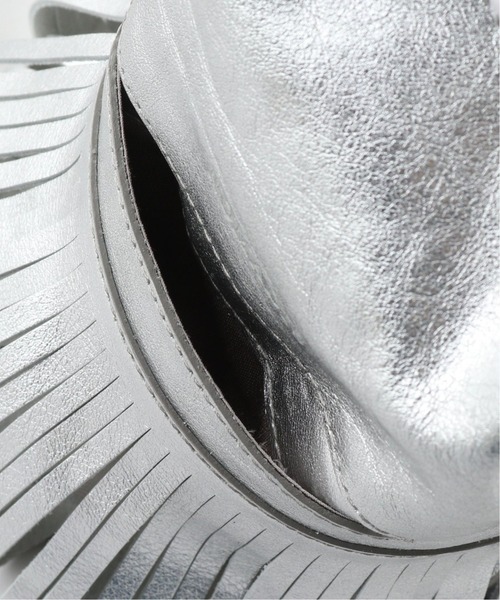 NOMADIS（ノマディス）の「NOMADIS BALLON（ショルダーバッグ・レディース・シルバー・FREE）」の4枚目の写真