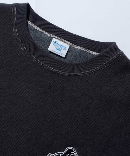 XLARGE(エクストララージ)の「XLARGE×CHAMPION REVERSE WEAVE OVERDYE CREWNECK SWEAT(スウェット・メンズ・ブラック/ネイビー/ブラウン/グリーン・S/M/L/XL)」の9枚目の写真