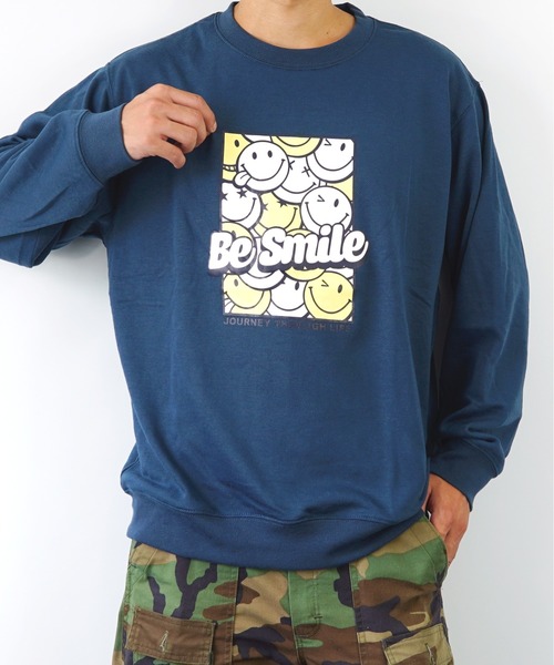 GGD(ジージーディー)の「ワイドシルエットSMILEY FACEスマイル裏毛トレーナー(スウェット・レディース・グレー/ブラック/ブルー/グリーン・LL/L/M)」の16枚目の写真