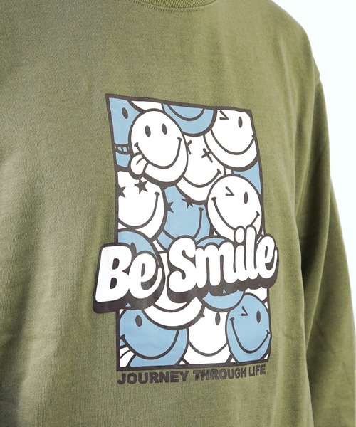 GGD(ジージーディー)の「ワイドシルエットSMILEY FACEスマイル裏毛トレーナー(スウェット・レディース・グレー/ブラック/ブルー/グリーン・LL/L/M)」の14枚目の写真