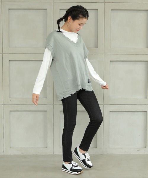 PINKHUNT(ピンクハント)の「PINKHUNT Cuugalコラボ スニーカー 6092 #IG(スニーカー・キッズ・ブラック/ホワイト・L/S/M)」の13枚目の写真