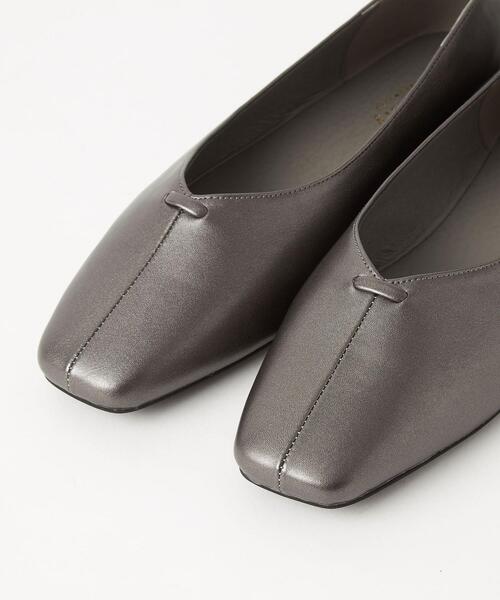 closet story(クローゼットストーリー)の「<closet story(クローゼットストーリー)>スクエア ノットポイント フラットシューズ(その他シューズ・レディース・ダークグレー/ブラック・23.5cm/24cm/24.5cm/23cm)」の7枚目の写真