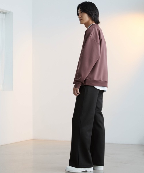 Like Us（ライクアス）の「【LikeUs】シルキーダンボールニットセンタープリーツセミワイドフレアパンツ（スラックス・メンズ・ブラウン/ワインレッド/ライトベージュ/チェリーピンク/オレンジ/ネイビー/ホワイト/グレイッシュブルー/イエロー/カーキ系/ブラック/ダークグレー/グレイッシュベージュ・XL/L/M）」の20枚目の写真