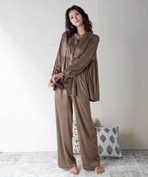 MILLION CARATS（ミリオンカラッツ）の「【Living】スエードタッチセットアップ（ルームウェア/パジャマ）」