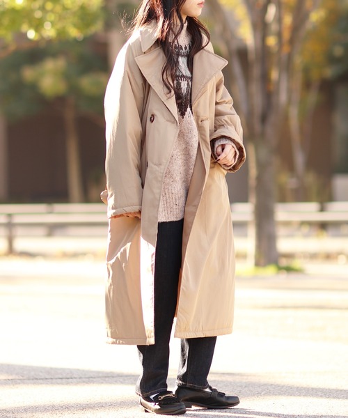 Monocoro toppi（モノコロトッピ）の「中綿入り キャンディースリーブ ロング トレンチコート（トレンチコート・レディース・ブラック/ベージュ/アイボリー・M/L）」の14枚目の写真