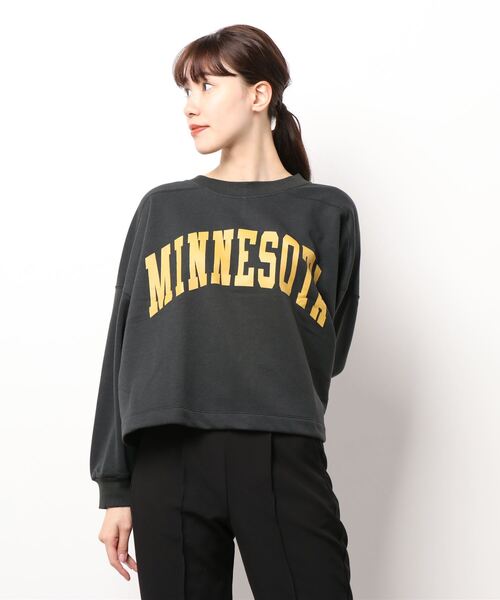 Lugnoncure(ルノンキュール)の「ショート丈ロゴスウェット(スウェット・レディース・グレー/オフホワイト/グリーン/チャコール・フリ-)」の7枚目の写真