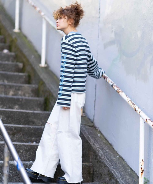X-girl（エックスガール）の「STRIPED L/S TEE（Tシャツ/カットソー・レディース・ブラウン/チャコール/ピンク・S/M）」の7枚目の写真