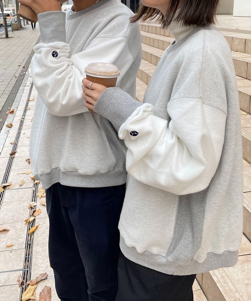 CANAL JEAN（キャナルジーン）の「RCW BLUE LABEL(ブルーレーベル) 起毛配色オーバーサイズトレーナー（スウェット・レディース・グレー・38）」の2枚目の写真