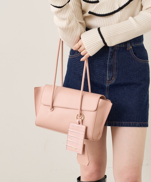 Chico(チコ)の「3ピース横長ショルダー(ショルダーバッグ・レディース・ブラック/ピンク/アイボリー・FREE)」の9枚目の写真