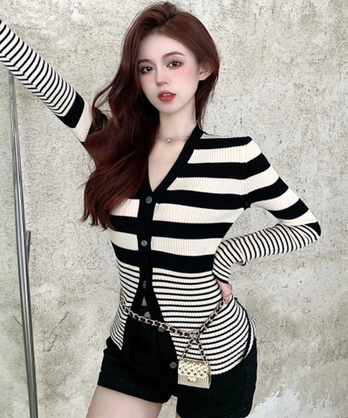 LUGG NAGG（ラグナグ）の「ダブルボーダーリブニットスリムカーディガン（カーディガン/ボレロ・レディース・ホワイト×ブラック・M）」の5枚目の写真