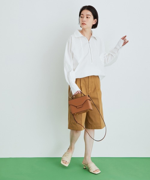 ADAM ET ROPE'（アダムエロペ）の「【サステナブル】リサイクルレザーバニティバッグ（ショルダーバッグ・レディース・ブラック/ダークブラウン・FREE）」の10枚目の写真