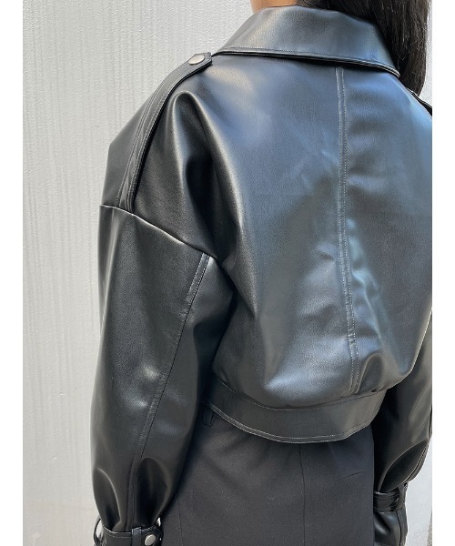 ENVYM（アンビー）の「ドロップショルダーフェイクレザーＪＫ（その他アウター・レディース・ブラック・FREE）」の13枚目の写真