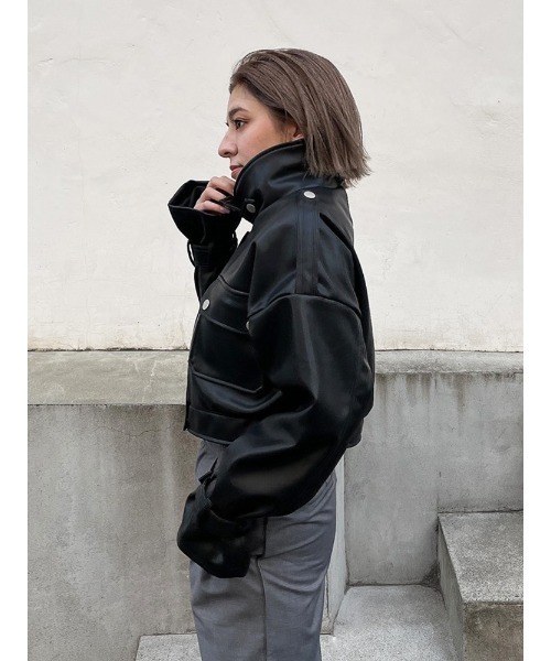 ENVYM（アンビー）の「ドロップショルダーフェイクレザーＪＫ（その他アウター・レディース・ブラック・FREE）」の19枚目の写真