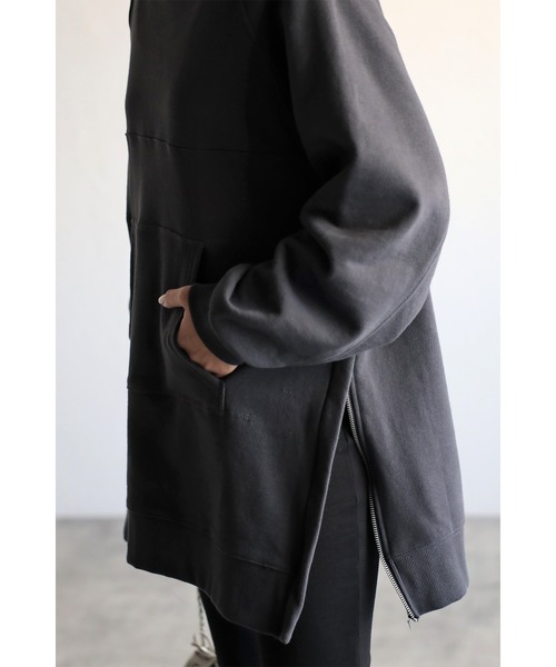 Bonjour Sagan（ボンジュールサガン）の「サイドジップステッチデザインパーカー（パーカー・レディース・チャコールグレー/グレー/オフホワイト・FREE）」の17枚目の写真