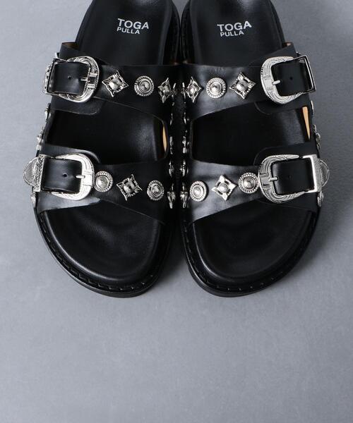 TOGA PULLA(トーガ プルラ)の「<TOGA PULLA(トーガ プルラ)>スタッズ ベルト サンダル ■■■(サンダル・レディース・ブラック・37/35/36/38)」の6枚目の写真