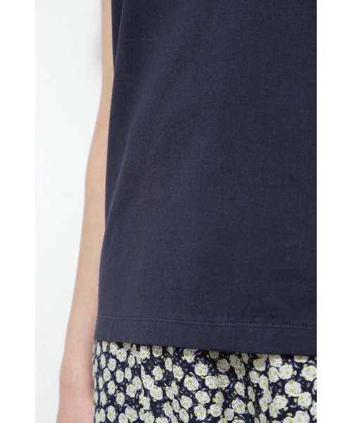 human woman（ヒューマンウーマン）の「◆オーガニック綿天竺半袖Ｔシャツ（Tシャツ/カットソー・レディース・ホワイト/ネイビー/グレー・MEDIUM/LARGE）」の9枚目の写真