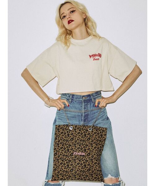 jouetie(ジュエティ)の「フラワークロップド Tシャツ(Tシャツ/カットソー・レディース・アイボリー/ブラック/レッド・MEDIUM)」の11枚目の写真