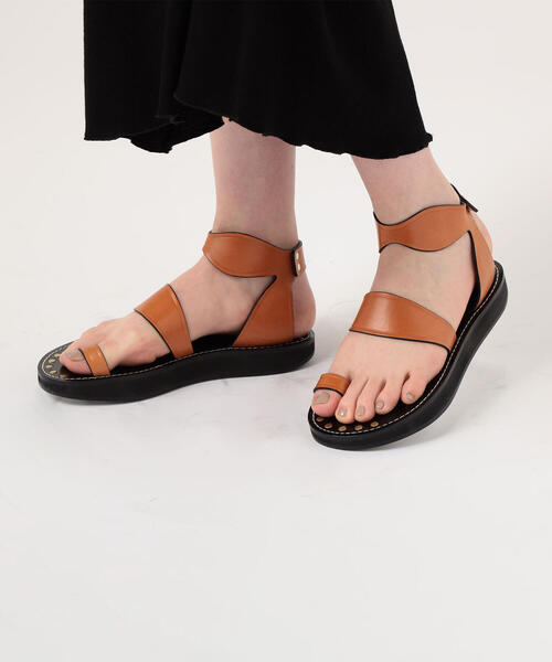ISABEL MARANT(イザベルマラン)の「ISABEL MARANT NERSEE ベルテッドサンダル(サンダル・レディース・ブラック/ベージュ・39/36/37)」の9枚目の写真