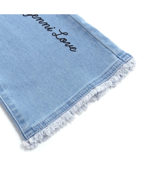 JENNI love（ジェニィラブ）の「カットオフフレアデニムパンツ（デニムパンツ・キッズ・サックスブルー/ブルー・130cm/140cm/150cm/160cm）」の16枚目の写真