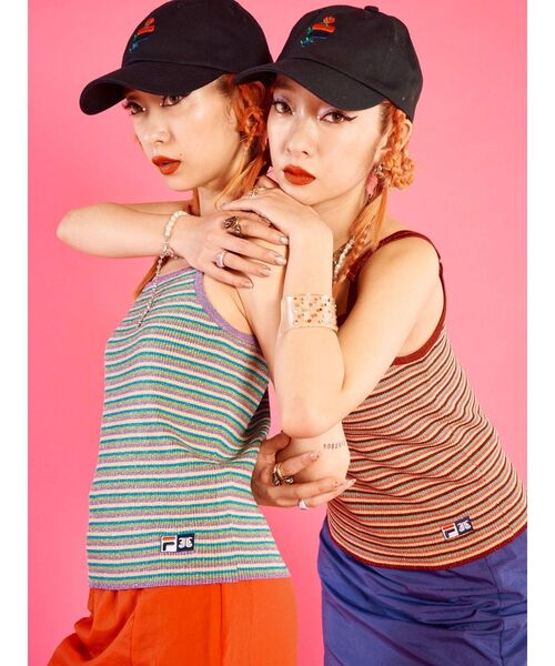 FILA（フィラ）の「FILA ニットキャミソール【コラボ】（ニット/セーター・レディース・ブラック/パープル/ボルドー・MEDIUM）」の5枚目の写真