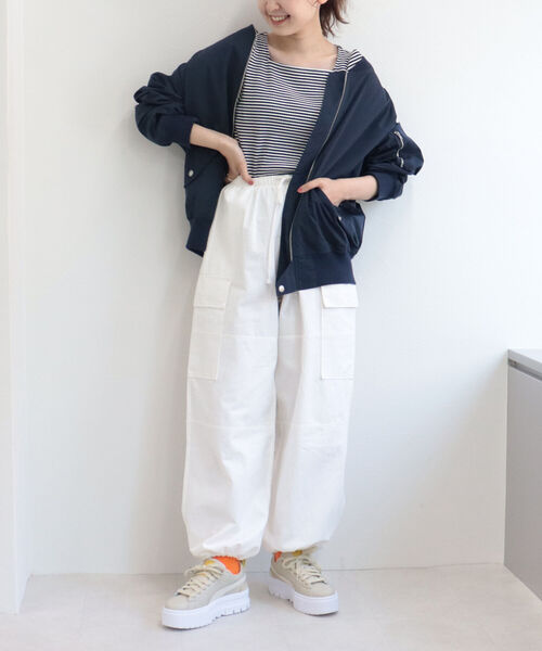 fredy repit（フレディレピ）の「MA1　ビッグシルエット ブルゾン（MA-1・レディース・ネイビー/カーキ/アイボリー・38）」の14枚目の写真