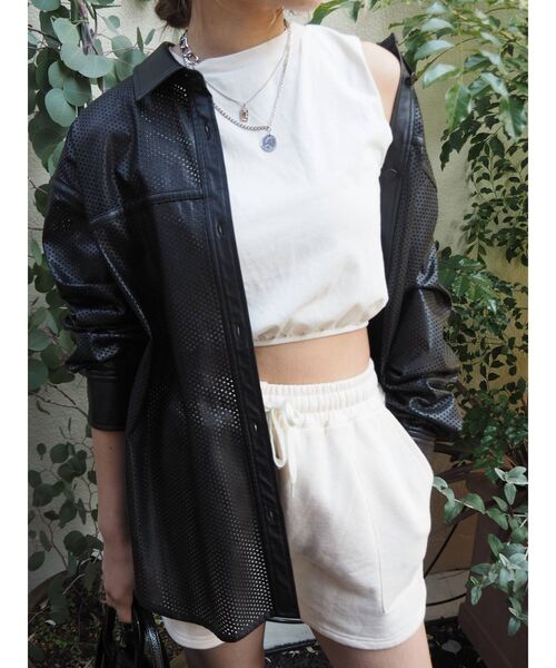 EVRIS(エヴリス)の「バックチェーンモチーフトップス(Tシャツ/カットソー・レディース・ホワイト/ブラック・FREE)」の15枚目の写真