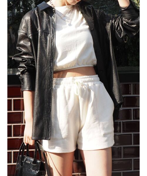 EVRIS(エヴリス)の「バックチェーンモチーフトップス(Tシャツ/カットソー・レディース・ホワイト/ブラック・FREE)」の16枚目の写真