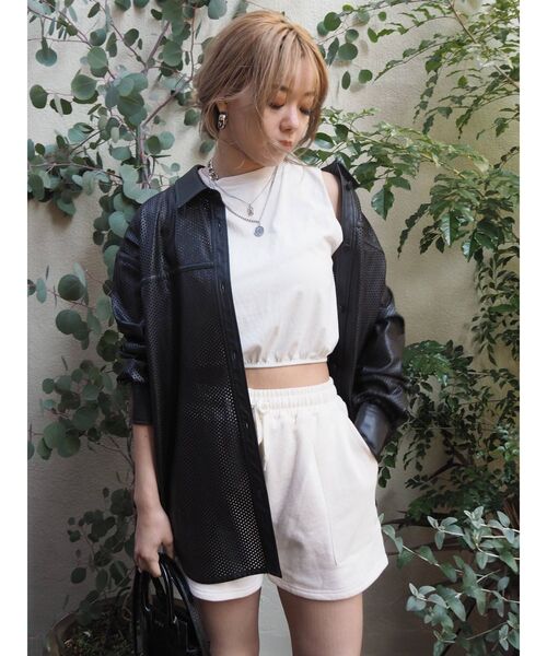 EVRIS(エヴリス)の「バックチェーンモチーフトップス(Tシャツ/カットソー・レディース・ホワイト/ブラック・FREE)」の17枚目の写真