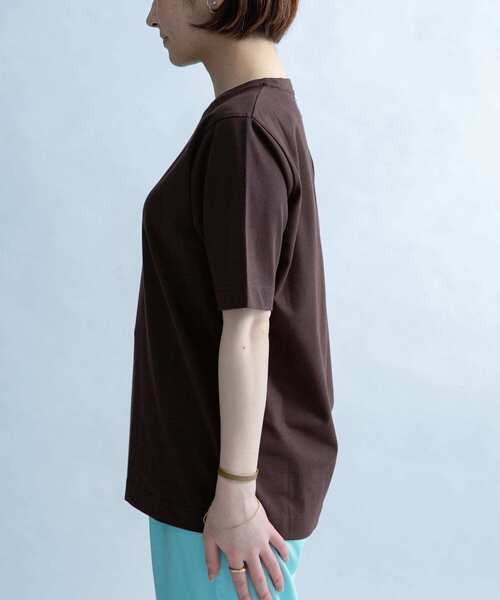 FORK&SPOON（フォークアンドスプーン）の「FORK&SPOON　オーガニックコットンショートスリーブTシャツ（Tシャツ/カットソー・レディース・グリーン系その他/ブラック/オフホワイト/ブラウン・ONE）」の5枚目の写真