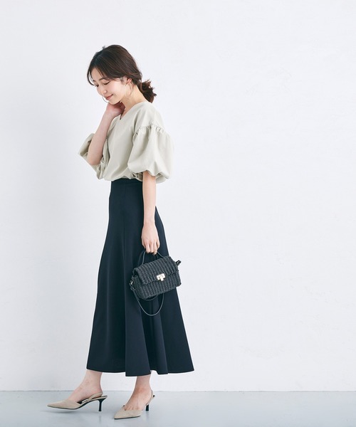 coca(coca)(コカ)の「ふんわりスリーブVネックブラウス(シャツ/ブラウス・レディース・ブラック/ベージュ/ピンク/カーキ・M/L)」の9枚目の写真