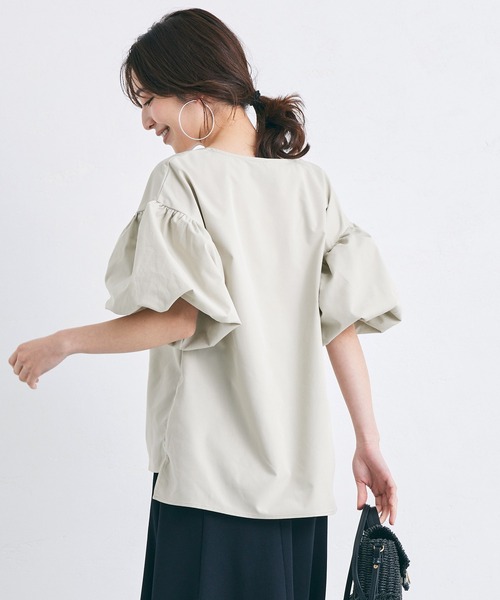 coca(coca)(コカ)の「ふんわりスリーブVネックブラウス(シャツ/ブラウス・レディース・ブラック/ベージュ/ピンク/カーキ・M/L)」の11枚目の写真