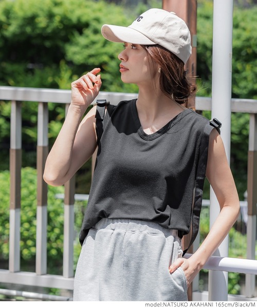 coca（coca）（コカ）の「とろみシリーズ　Vネックノースリ（タンクトップ・レディース・ホワイト/ブラック/ライトピンク・M/L）」の15枚目の写真