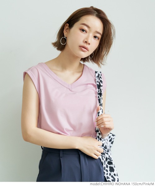 coca（coca）（コカ）の「とろみシリーズ　Vネックノースリ（タンクトップ・レディース・ホワイト/ブラック/ライトピンク・M/L）」の6枚目の写真