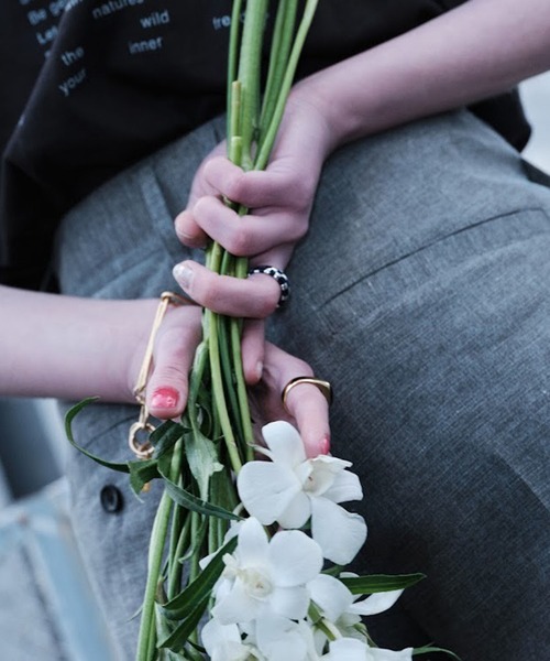 MAISON SPECIAL（メゾンスペシャル）の「＜THREE COLLABORATION＞I TALK TO THE WIND Tシャツ+THREEネイルポリッシュ2色キッド【MAISON SPECIAL/メゾンスペシャル】（マニキュア/ジェルネイル・レディース・ブラック/ホワイト/グレー・FREE）」の22枚目の写真