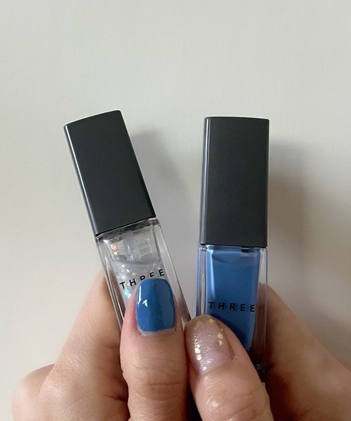 MAISON SPECIAL（メゾンスペシャル）の「＜THREE COLLABORATION＞I TALK TO THE WIND Tシャツ+THREEネイルポリッシュ2色キッド【MAISON SPECIAL/メゾンスペシャル】（マニキュア/ジェルネイル・レディース・ブラック/ホワイト/グレー・FREE）」の4枚目の写真